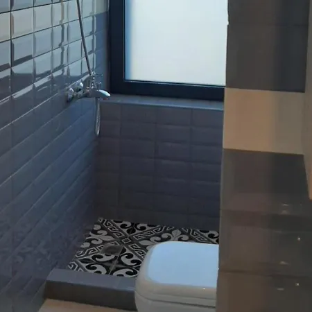 Oktonia Apartments-evia * Okhthonia